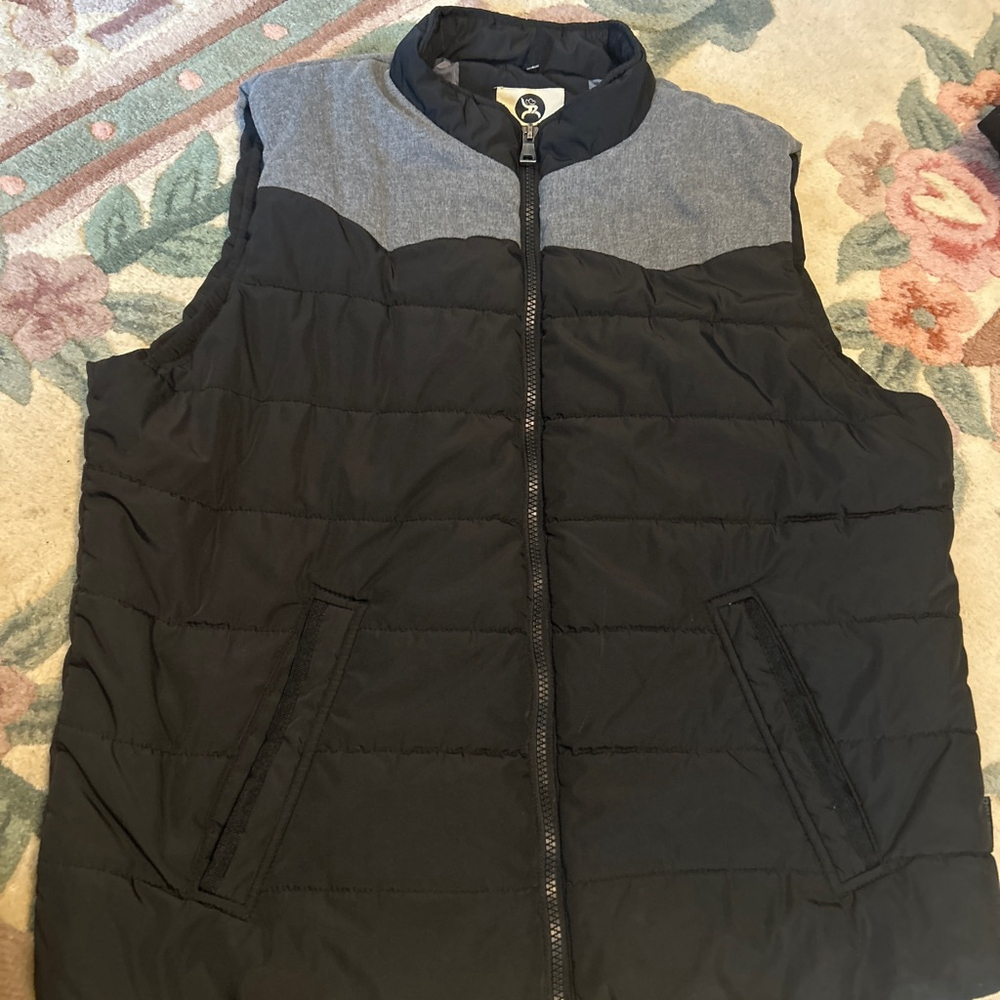 Hooey puffer vest size medium